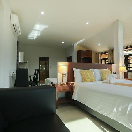 Blue Beach Apartment Rawai Exterior photo
