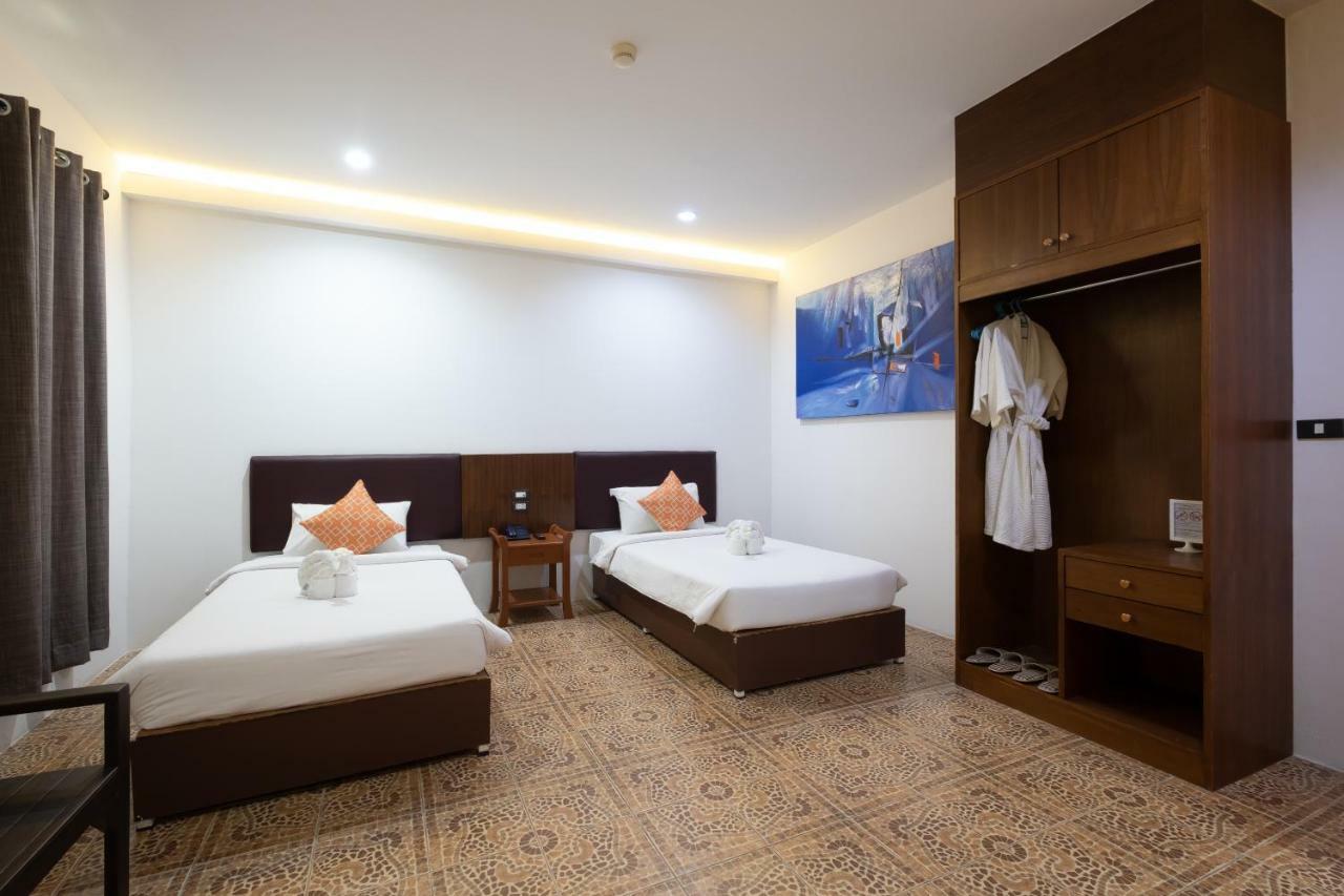 Blue Beach Apartment Rawai Exterior photo