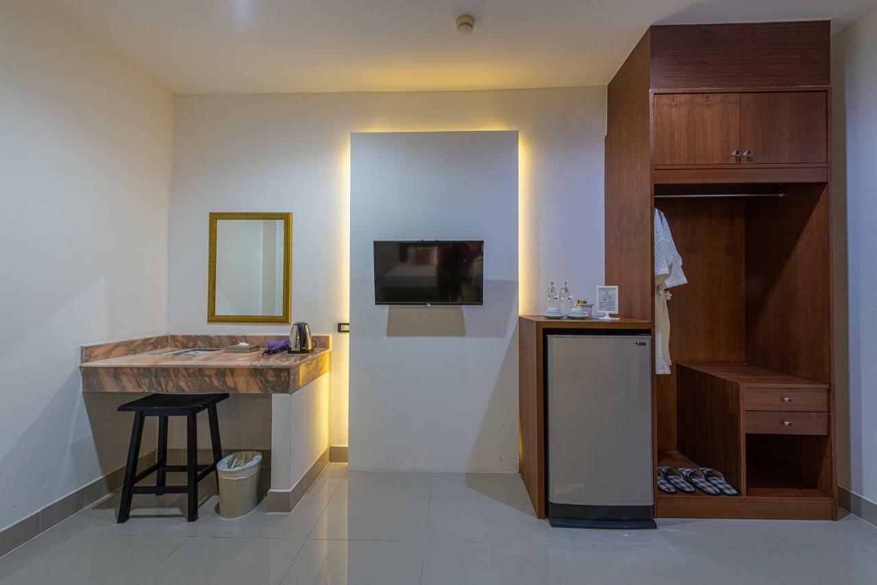 Blue Beach Apartment Rawai Exterior photo